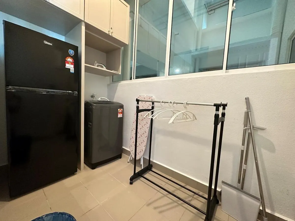 2-4Pax Sea View Near Jonker Walk 32-18 Apartment Malacca