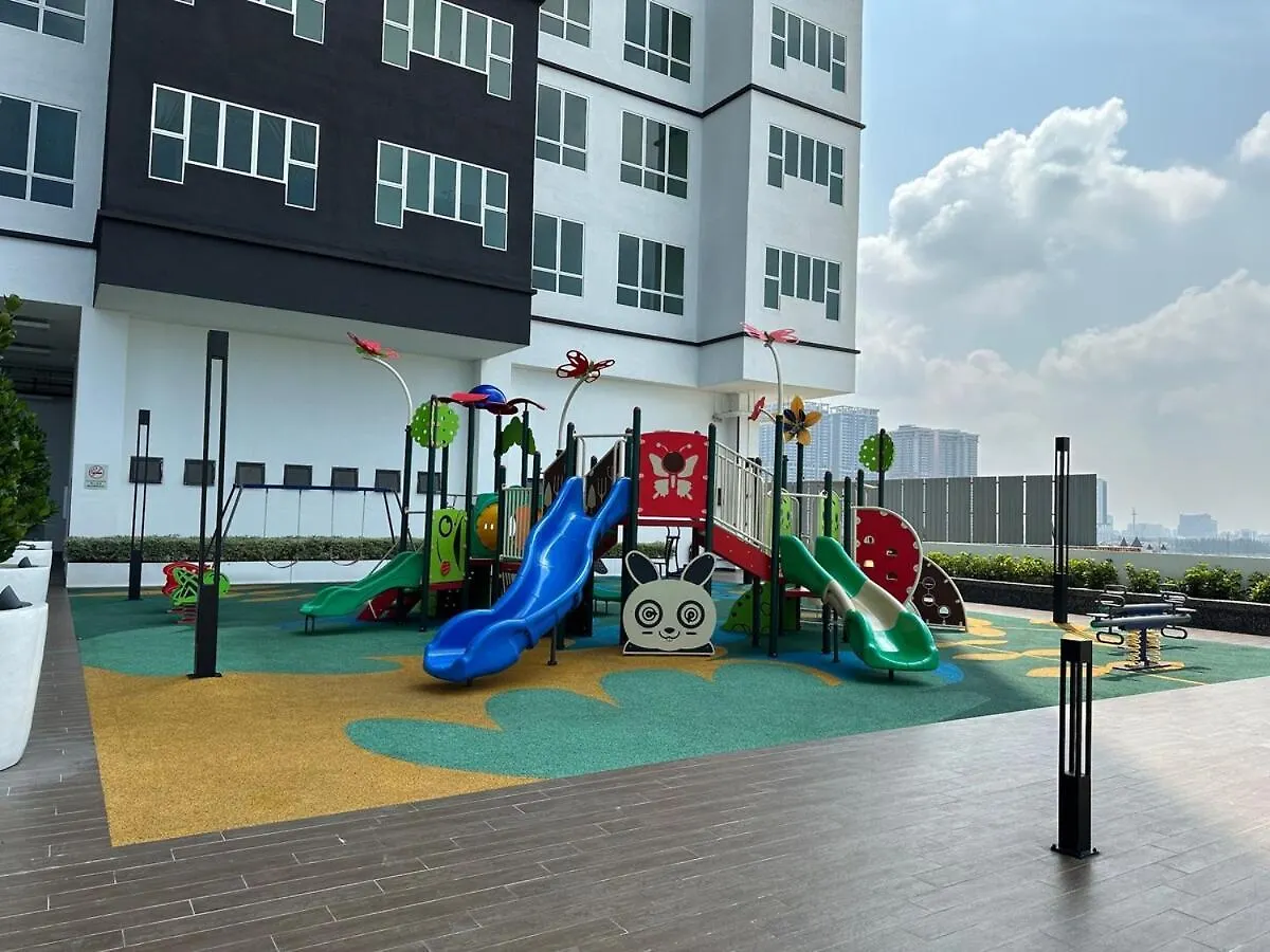 2-4Pax Sea View Near Jonker Walk 32-18 Apartment Malacca